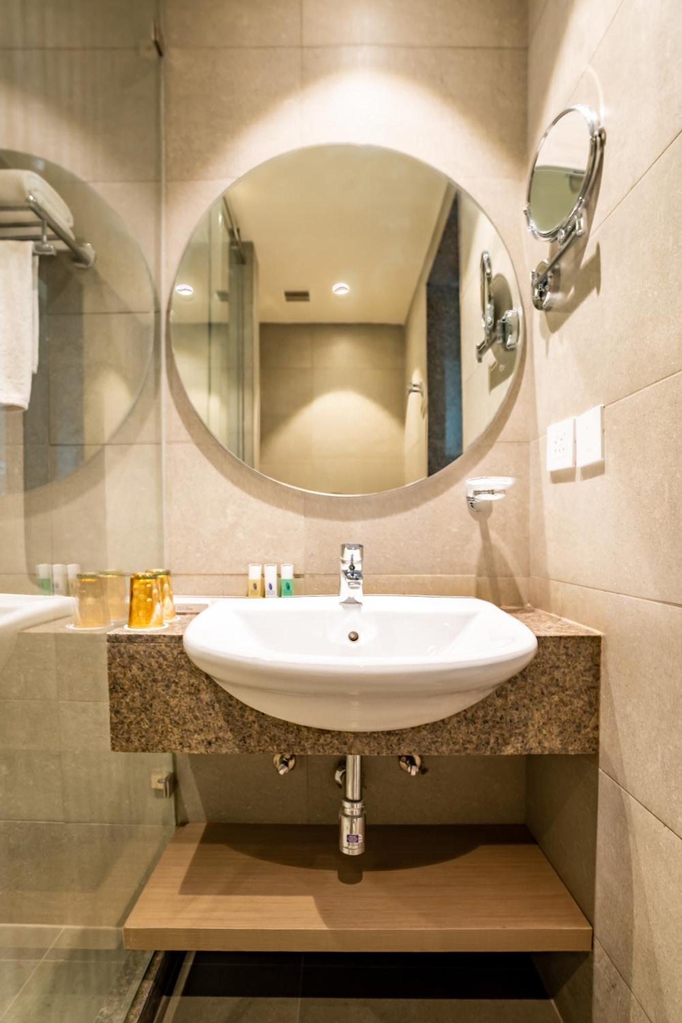 Juesta Residences - Aipl Joy Street, Gurgaon Eksteriør bilde